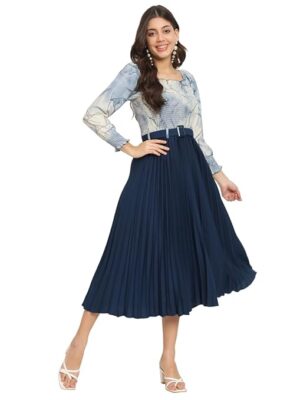 Women A-line Dress with Pleats, has an Square Neck, Printed Top Comes with a Belt